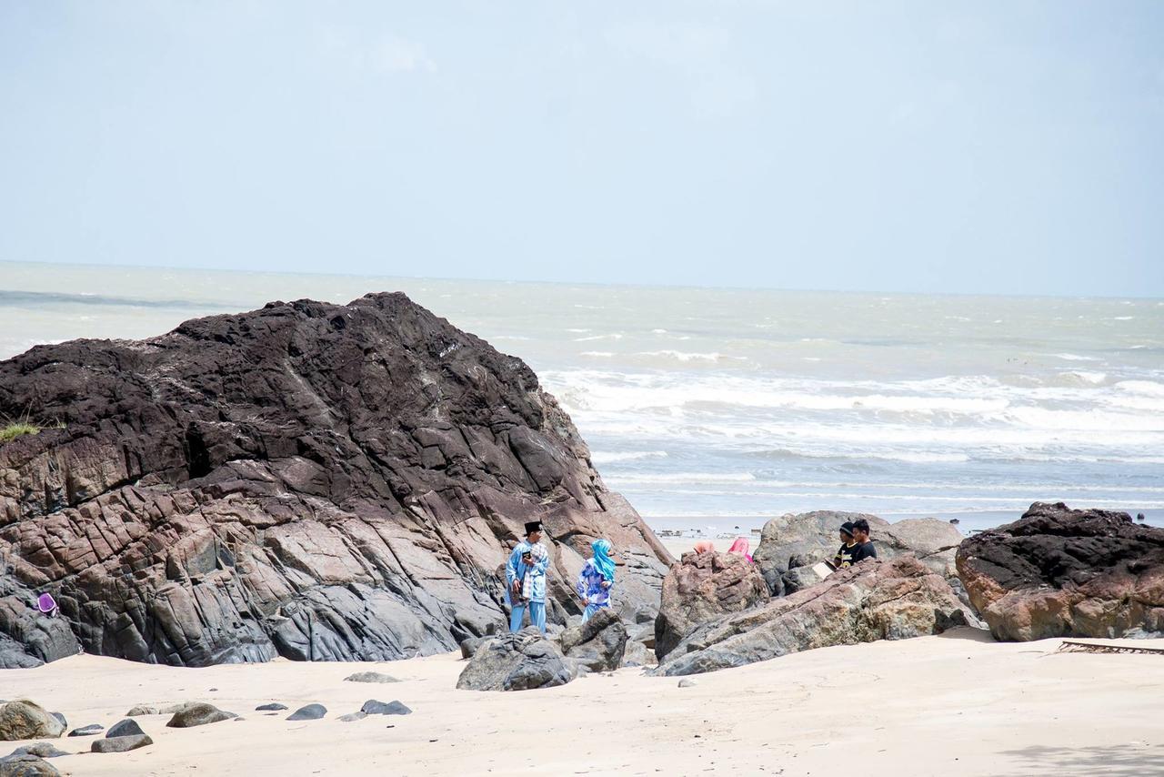 Pandan Beach Homestay Kampong Pandan Eksteriør bilde